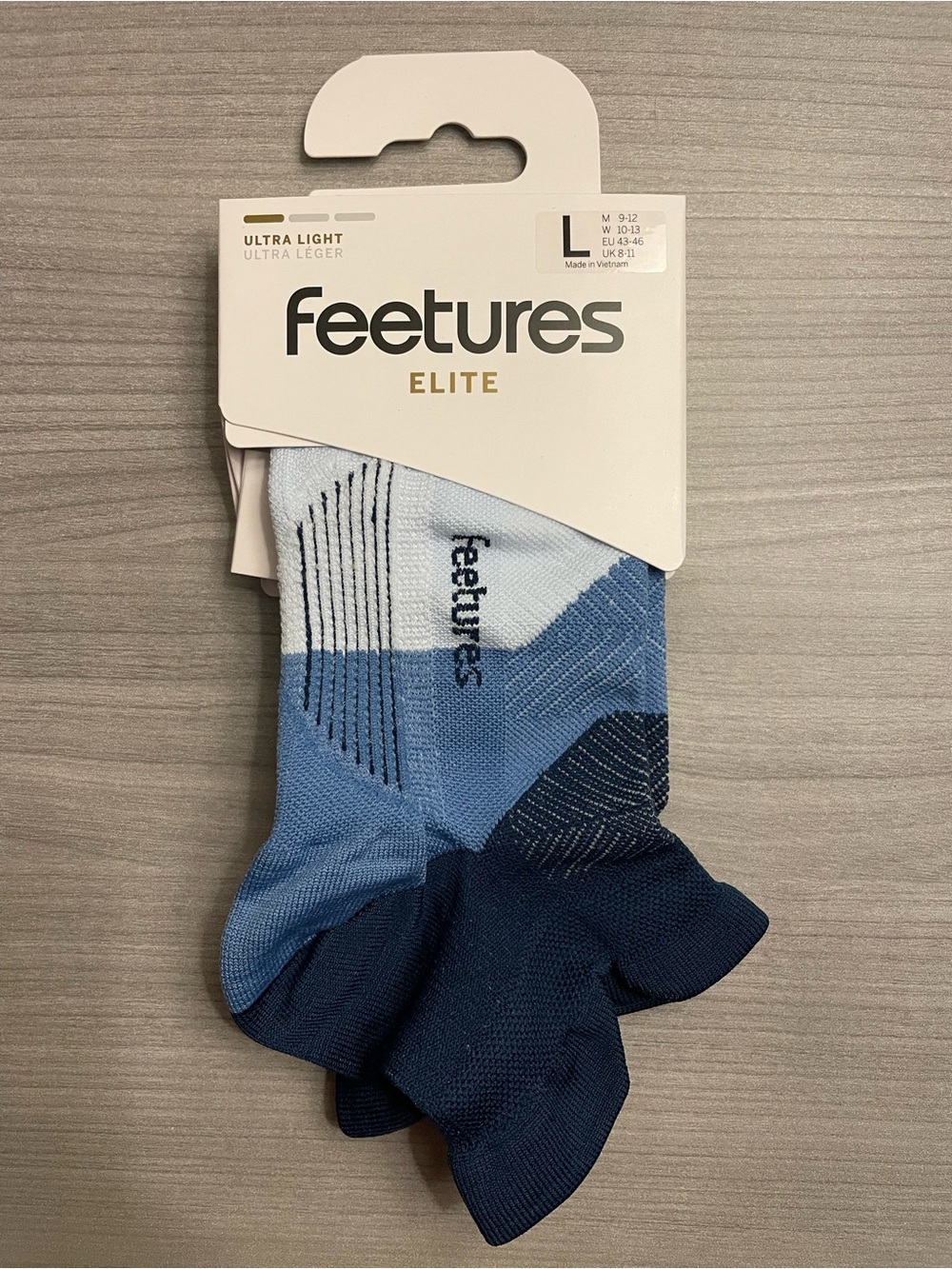 NEW Feetures Elite Ultra Light Socks